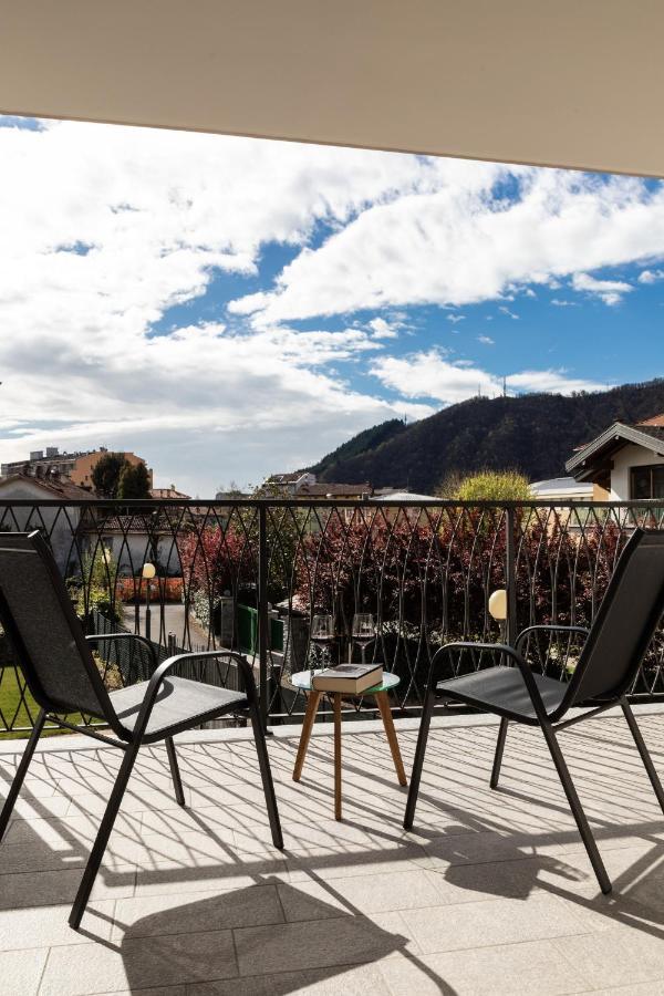 Appartamenti Del Borgo Borgosesia Exteriör bild